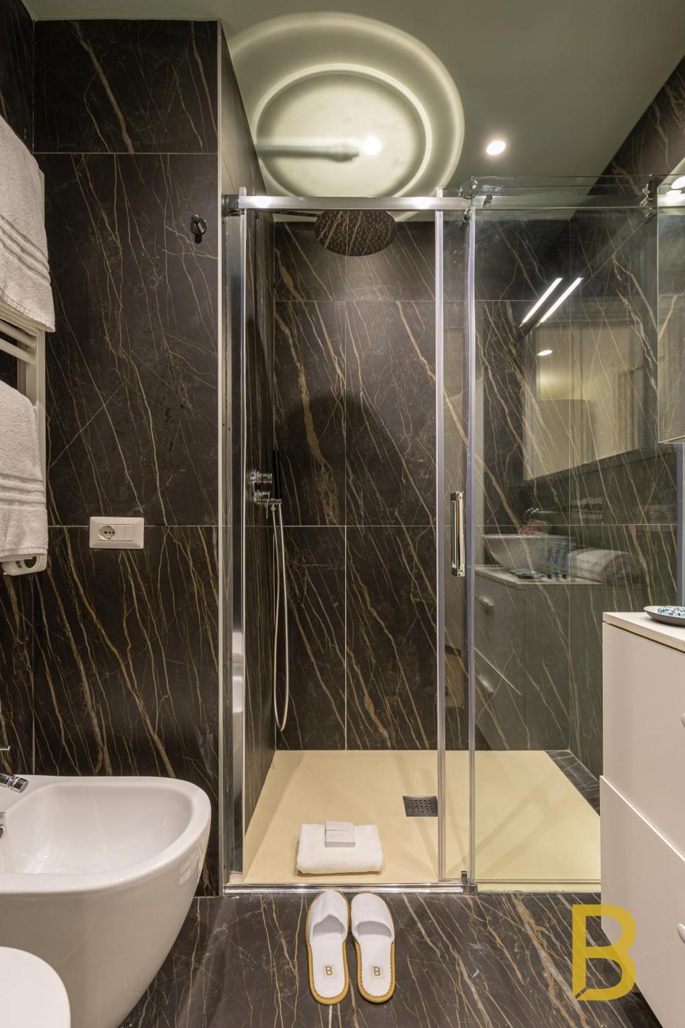 מילאנו Beplace Apartments In Caiazzo מראה חיצוני תמונה